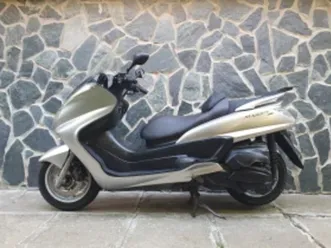 yamaha majesty 400i 2-броя new face