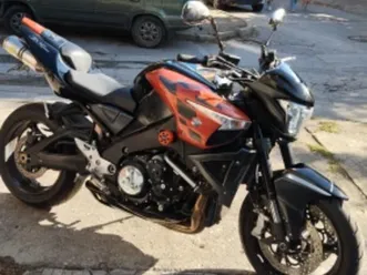 suzuki b-king 1300 кубика