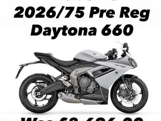 2025/75 pre-reg triumph daytona 660 snowdonia white save 1,795