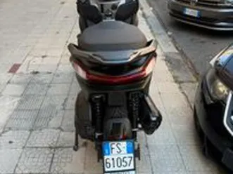piaggio mp3 530 hpe
