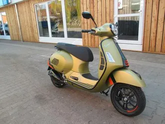 vespa gts 310 supersport e5+ verde