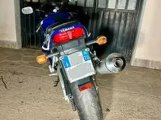 yamaha yzf mod. '99 prima vera r6