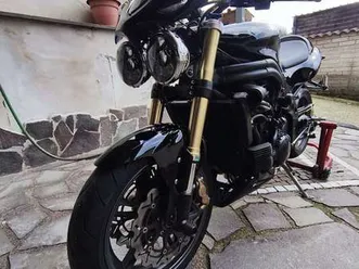 triumph speed triple 955i black edition nero