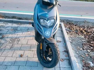piaggio motorroler tph 50