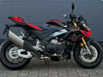 aprilia tuono v4 factory