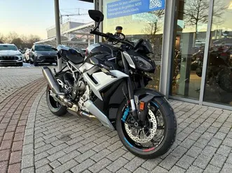 bmw m 1000 r