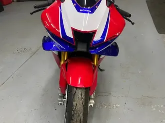 honda cbr1000rr-r sp2