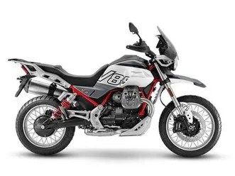 2025 moto guzzi v85 tt *4.99% / 60 mois??