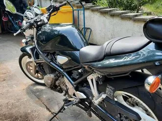 ② suzuki bandit gsf 400