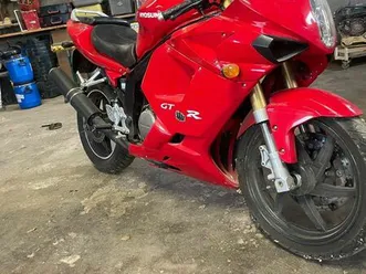 hyosung 125 gtr
