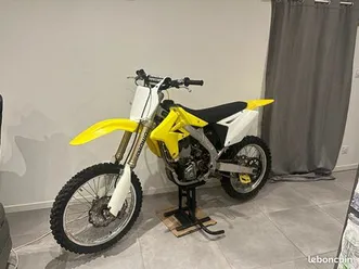 suzuki 250 rmz