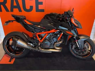 ktm 1290 super duke r 2020