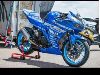 300 yzf r3 yamaha 2019