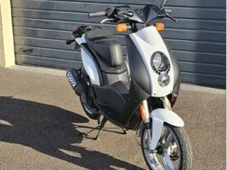 peugeot ludix scooter