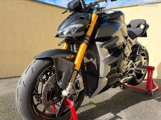 ducati streetfighter v4s dark stealth - 208 chx / 199kg tpf