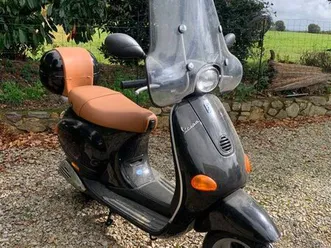 vespa 50 et2