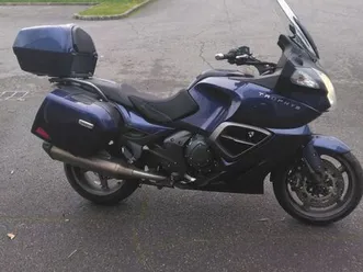 triumph trophy 1200 se