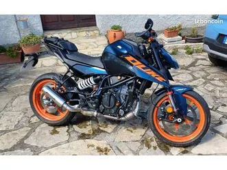 ktm duke 125 2024 tout équipée