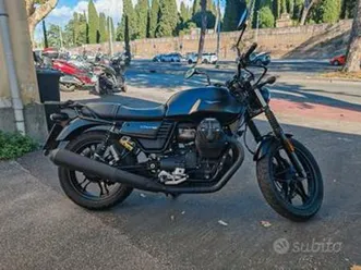 moto guzzi v7 iii stone 2017