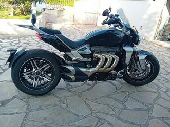 triumph rocket 3 gt