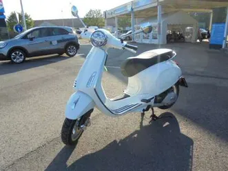 vespa primavera primavera 50 4-takt euro 5+ mit 48 monaten garantie weiß
