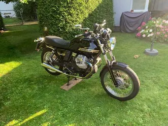 moto guzzi v7 classic