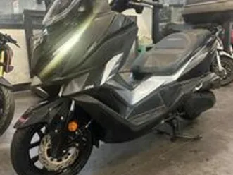 sym cruisym 300 cruisym300