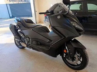 yamaha - tmax 560