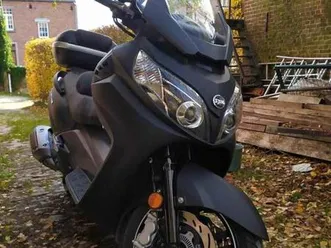 ② sym maxsym 600i euro 4