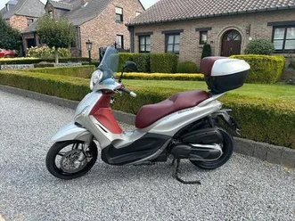② piaggio beverly 350