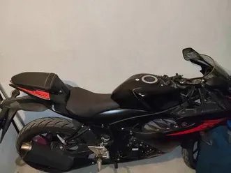 suzuki - gsx r