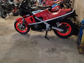 kawasaki gpz 600 r top oldtimer tüv 11/27