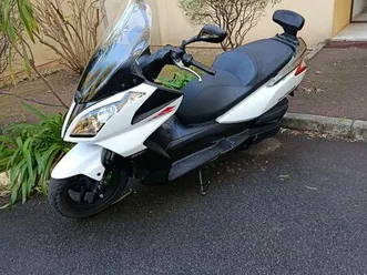 scooter 125 dinkstreet kymco