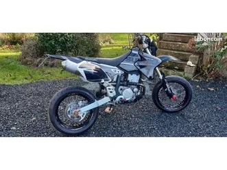 suzuki 400 drz supermot