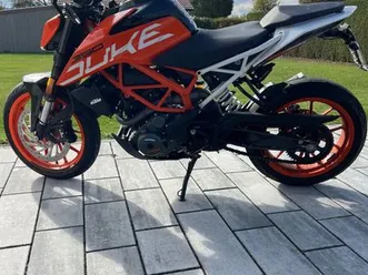 ktm duke 390