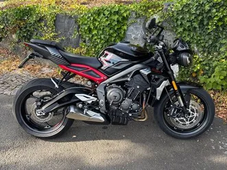 triumph street triple 765 r