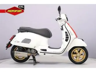 vespa gts 300 super (bj 2022) — motoren | overige merken — marktplaats
