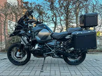 ② bmw r 1250 gs adventure triple black