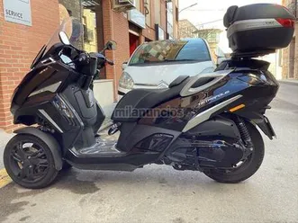 peugeot - metropolis 400