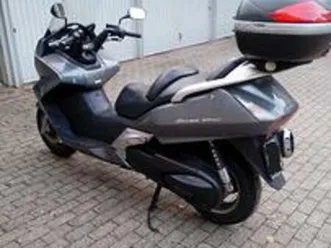 honda silver wing 600 - 2005