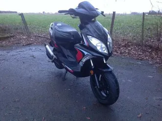 ② scooter classe a keeway f-act evo 2 temps