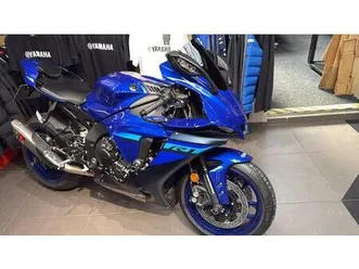 yamaha r1 1000 super sports petrol manual euro 5 (200 ps) 998 cc