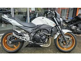 suzuki gsr 600 2010 600 cm3 | moto roadster | 11 600 km | blanc | 57800 cocheren