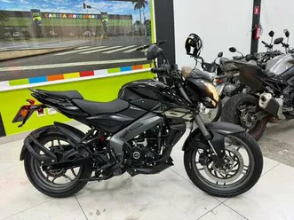 bajaj dominar 160