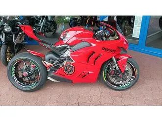 ducati panigale v4/top/8600km/viele extras
