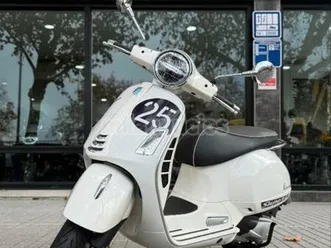 vespa - gts 300