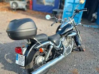 suzuki - intruder
