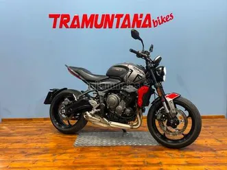 triumph - trident 660