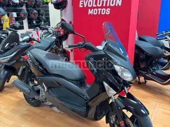 yamaha - xmax 250