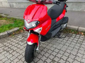 st 125